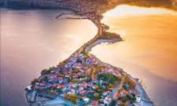 Ege Masalı Lavanta Bahçeleri Salda Gölü Pamukkale Kuşadası Yüzme Ve Tekne Turu (2 Gece Otel Konaklamalı)
