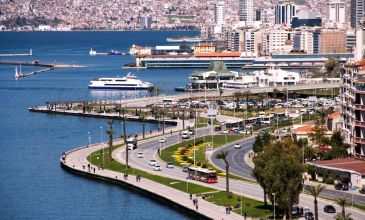 Ege Masalı Lavanta Bahçeleri Salda Gölü Pamukkale Kuşadası Yüzme Ve Tekne Turu (2 Gece Otel Konaklamalı)