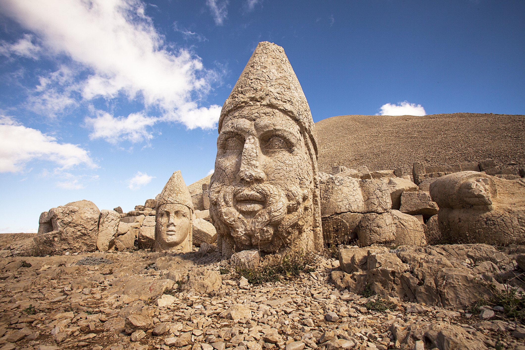 Günübirlik Nemrut Dağı Komagene Krallığı Halfeti Tekne Turu